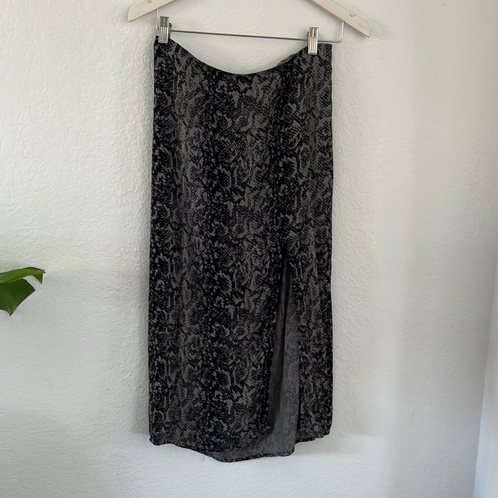 Abercrombie & Fitch Snake Print Midi Skirt